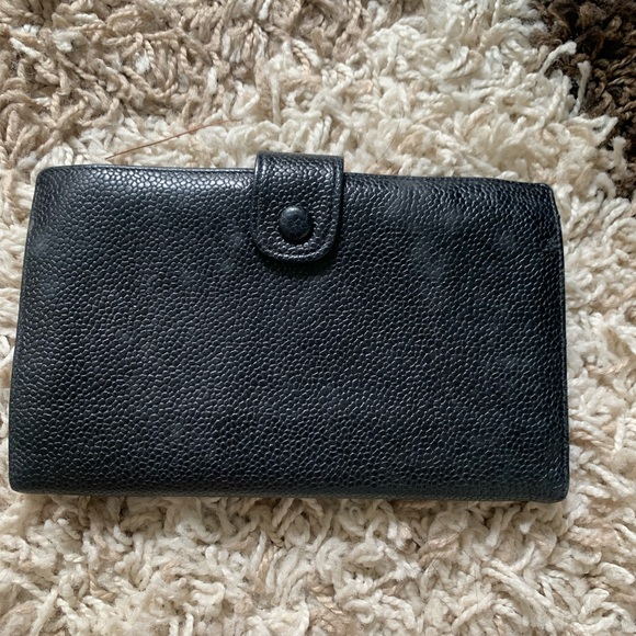 Chanel wallet - Picture 3 of 17